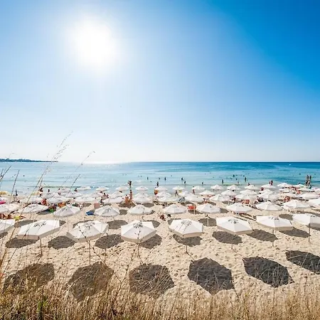 Stunning View * Равда