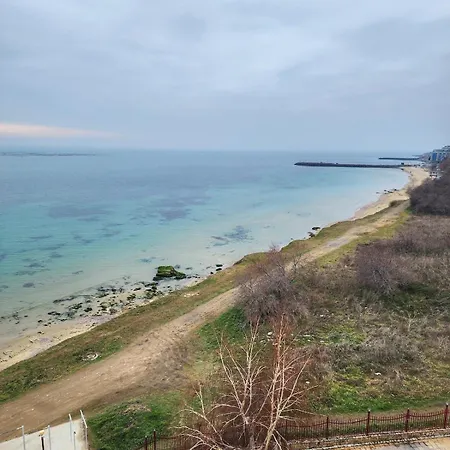 Апартаменты Stunning View *