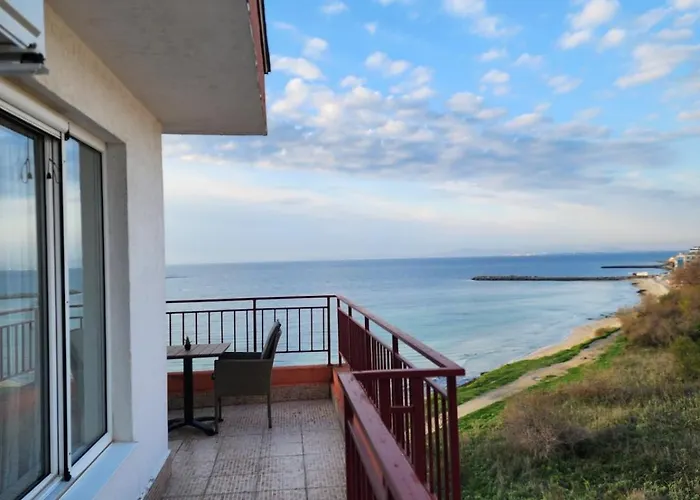 Stunning View Равда