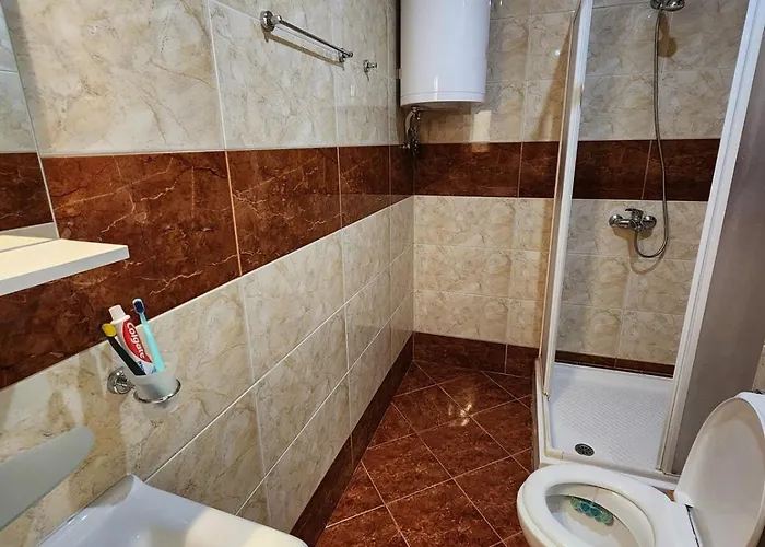 Stunning View Апартамент Равда