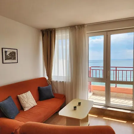 Stunning View Apartment *